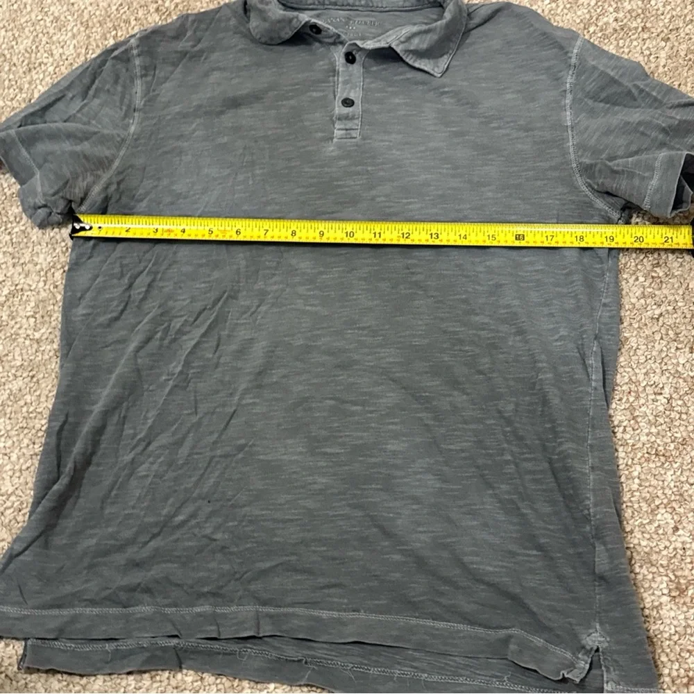 Banana Republic Men's Gray Short-Sleeve Polo Shirt